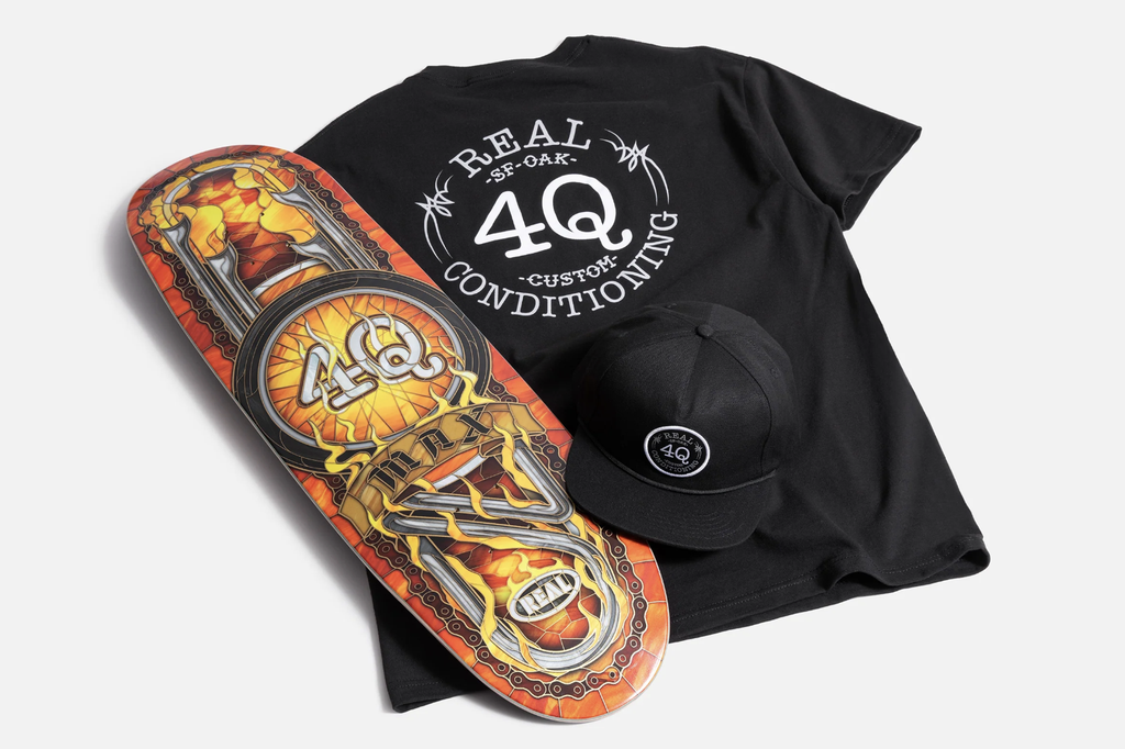 RE 4Q SNAPBACK BLACK