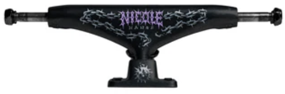 TH NEW T II NICOLE MALICE 148